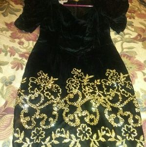 Black 3/4 size,